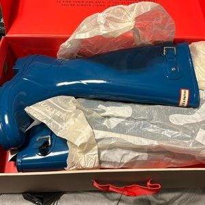 Brand new hunter boots in box